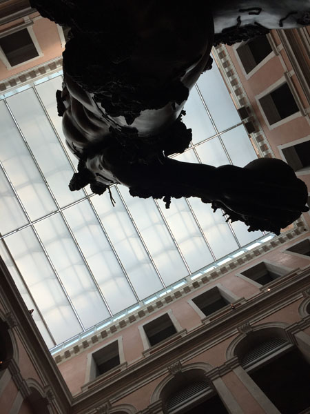 18 Demon with Bowl (Exhibition Enlargment), Resina dipinta, Palazzo Grassi