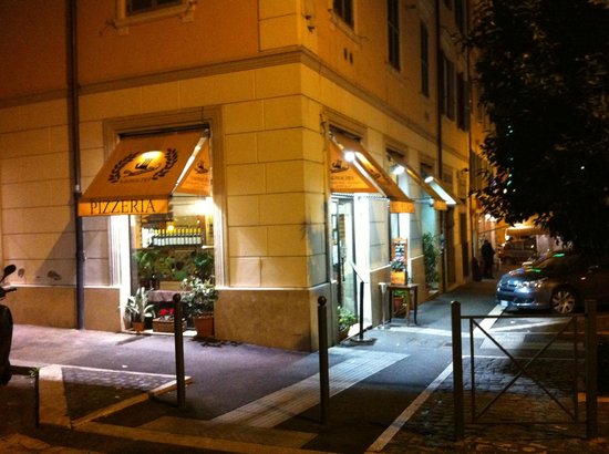 Naumachia Roma-Esterno ristorante