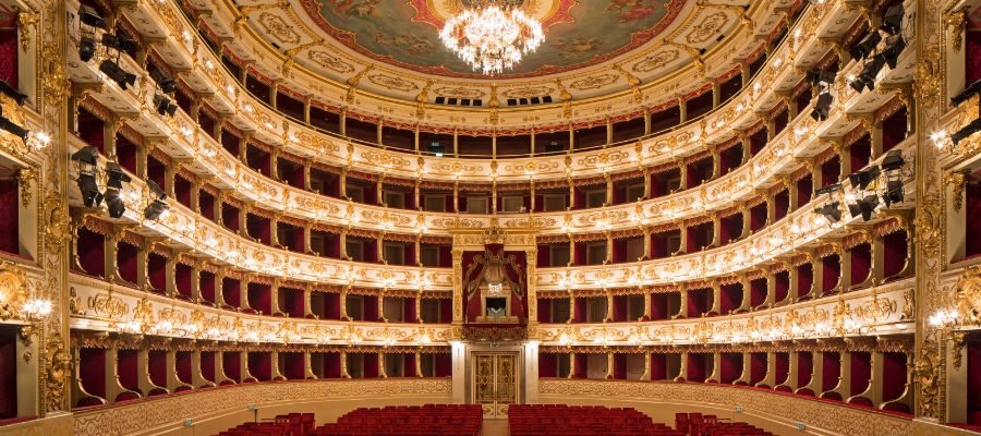 Loggiato Teatro Regio