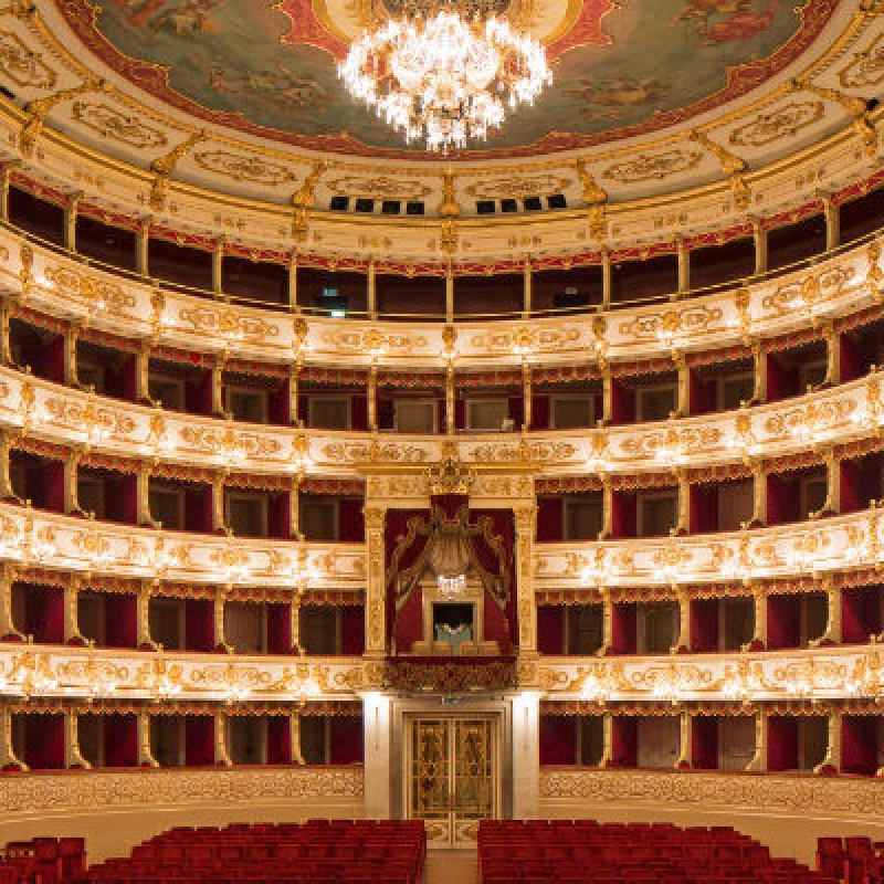 Loggiato Teatro Regio