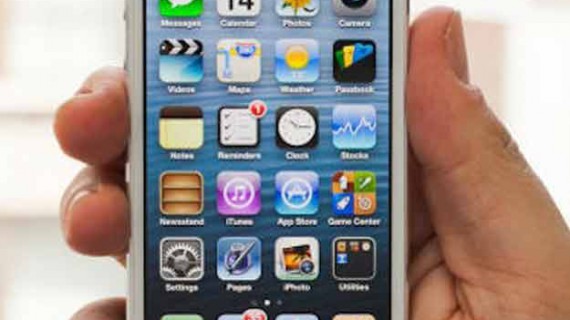 iPhone 5. Un anno dopo la morte di Steve Jobs