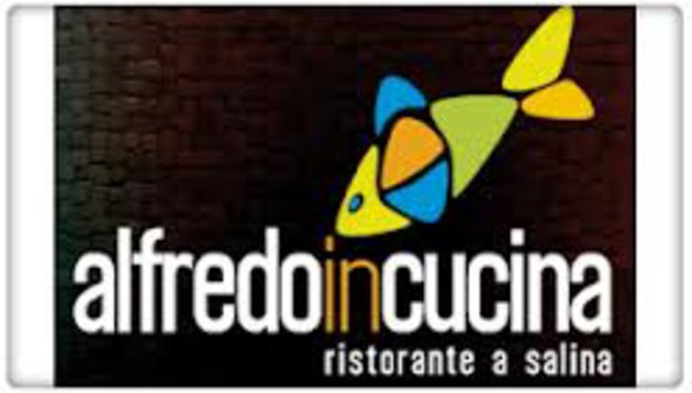 Alfredo di fronte alla bella Sicilia per gustare la Cucina