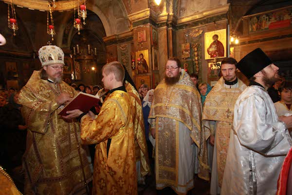 San Basilio. La chiesa russo ortodossa di Bologna in festa