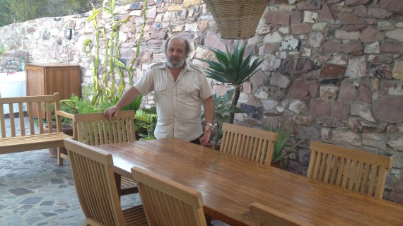 Le bellezze naturali di Carloforte esaltate da un designer esperto