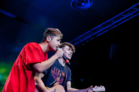 Benji & Fede i nuovi idoli delle ragazze al Vox