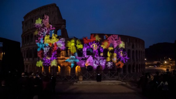 Italia e Giappone. Al Colosseo con le Altezze Imperiali
