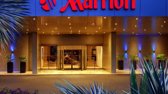 Addio ai set di cortesia negli alberghi? L’esempio di Marriott