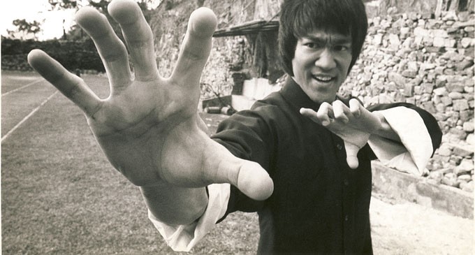Bruce Lee: le citazioni più iconiche del Piccolo Drago