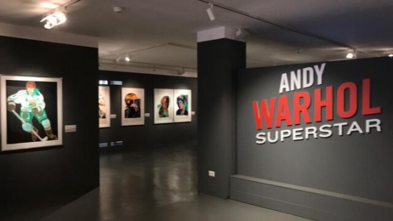 Andy Warhol Superstar, la Pop Art invade Cortina!