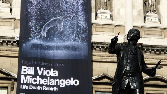 Bill Viola/Michelangelo Life, Death, Rebirth, in mostra alla Royal Academy of Arts di Londra