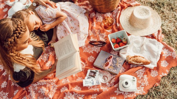 Festa della mamma 2019: l’amore, la storia, le iniziative sociali