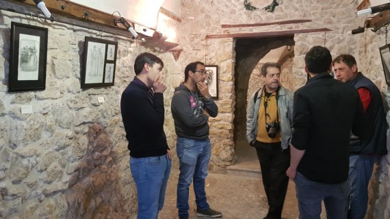 Nasceris. L’indefinito e le radici dell’arte in mostra nei bozzetti di Luca Grossi