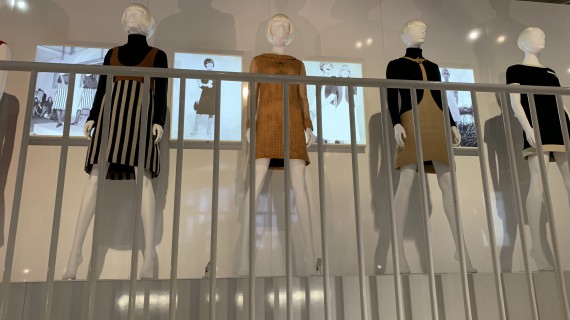 Addio a Mary Quant, la fashion designer che ha trasformato il sistema moda