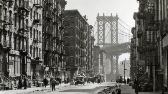 Berenice Abbott, la fotografa della modernità a Palazzo delle Paure