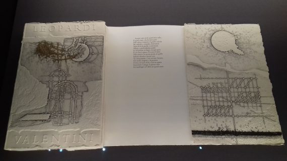 Vola alta, parola: la mostra al MANN