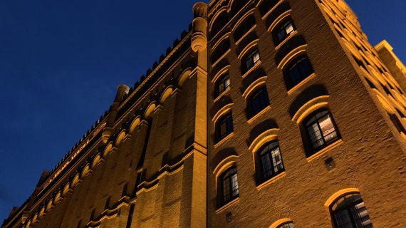 Vi consiglio l’affaccio privilegiato da Molino Stucky per ammirare la Regata Storica