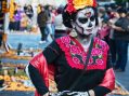 Dìa de los muertos. In Messico si celebra la vita