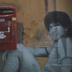 Ciao Diego! Il film Maradonapoli su Infinity ricorda l’amore folle tra Napoli e Maradona