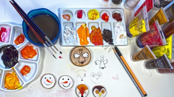 Natale con Arteallegra, tra Attacchi d’Arte e Presepi orientali