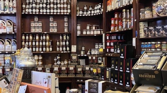 I negozi storici di Milano: un patrimonio culturale da difendere ad ogni costo