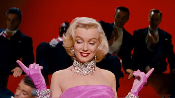 Marilyn Monroe oggi avrebbe 95 anni. Storia di un mito tragico che non tramonta mai