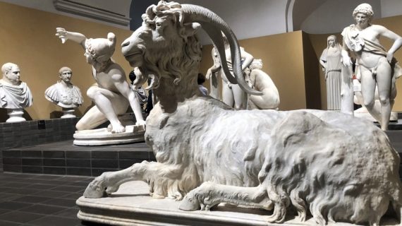 Marmi Torlonia: La più grande collezione d’arte antica al mondo, in mostra a Villa Caffarelli