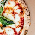 Storia e curiosità sulla pizza: la più amata, la più invidiata