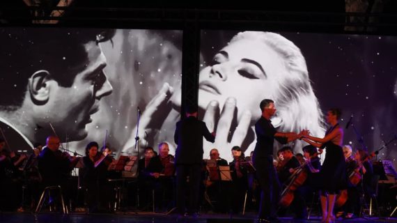Il look di Anita Ekberg come replicarlo oggi che avrebbe compiuto 90 anni