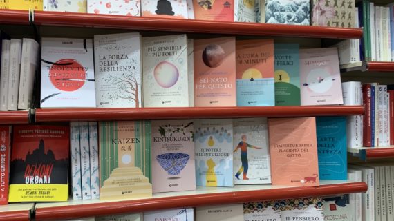 E’ nata l’agenda Good Morning Yoga per illustrare giorno per giorno le varie asana da perfezionare