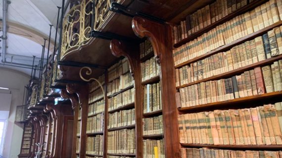 90 anni fa nasceva Umberto Eco, uno dei più grandi medievisti al mondo