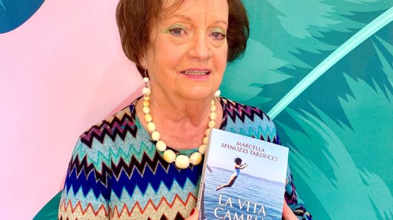 La vita cambia, è il nuovo romanzo di Marcella Spinozzi Tarducci