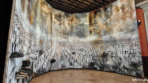 Anselm Kiefer a Venezia: Questi scritti, quando verranno bruciati, daranno finalmente un po’ di luce