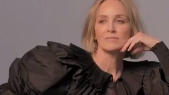 Sharon Stone: il suo compleanno, ricordando i look più belli