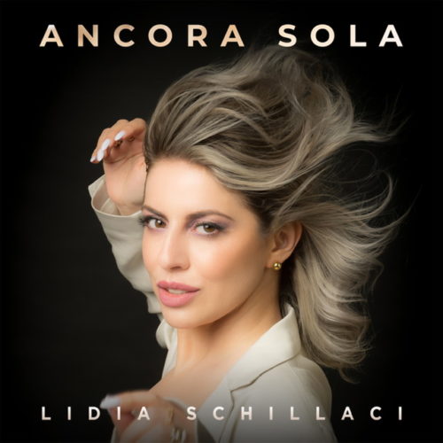 I’m alone again – Ancora Sola, il nuovo singolo di Lidia Schillaci