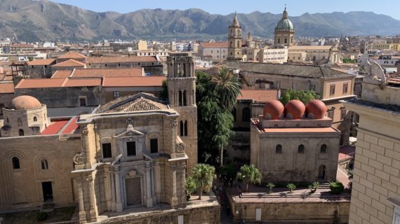 Lo stilista siciliano Domenico Dolce battezza a Palermo il festival Le vie dei tesori