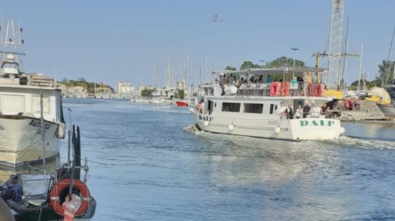 Porto Garibaldi, il quinto lido di Comacchio, ideale per una vacanza tra il borgo marinaro e la spiaggia