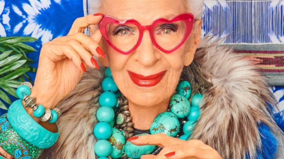 Oggi è il compleanno di Iris Apfel, 101 volte auguri!