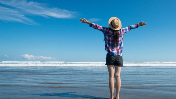 Pantaloncini di jeans, come scegliere quelli adatti alla propria body shape