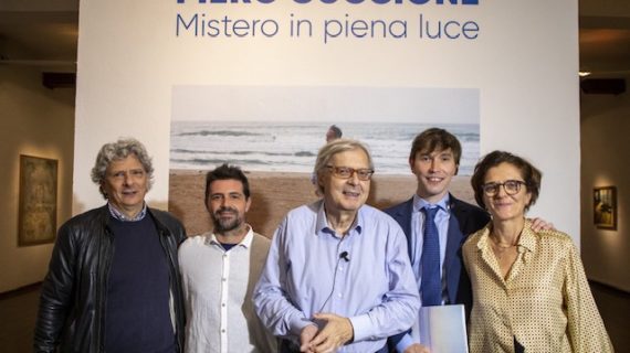 Piero Guccione. A Ferrara l’esposizione Mistero in piena luce