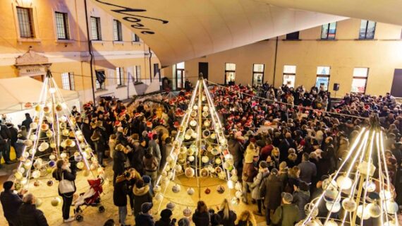 Bellezza e Creatività con Buon Natale Ceramica in giro per l’Italia