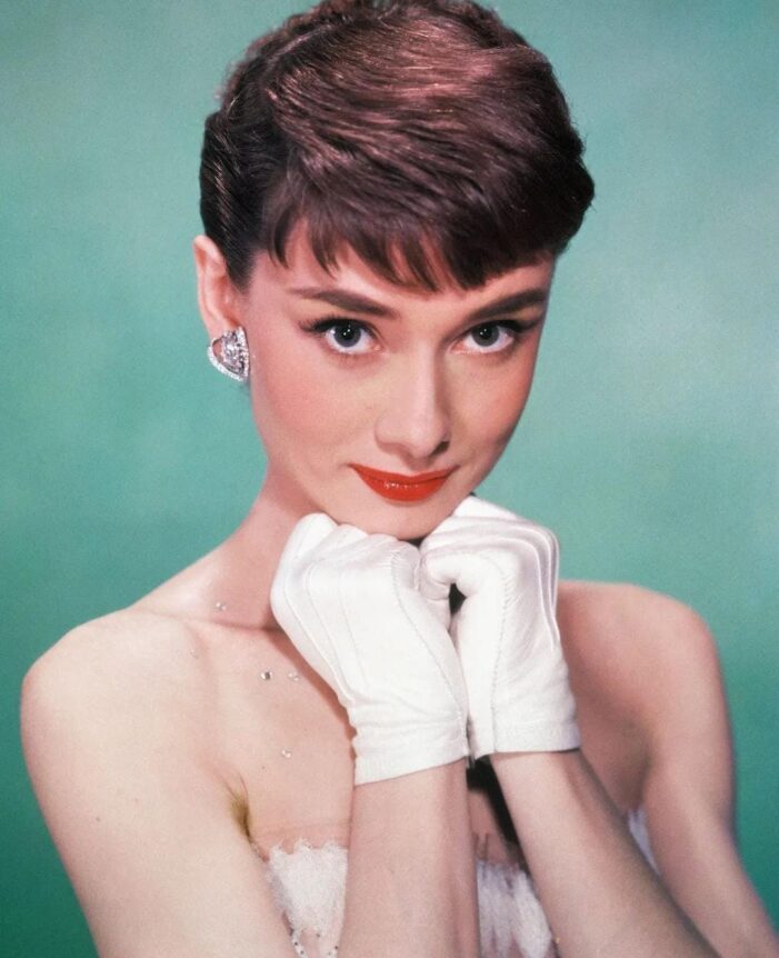 Audrey Hepburn, i 5 capi che hanno fatto di lei un’intramontabile icona di stile