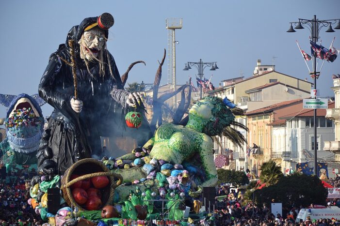Il Carnevale di Viareggio compie 150 anni