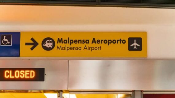 Raggiungere l’aeroporto di Malpensa: auto o treno?