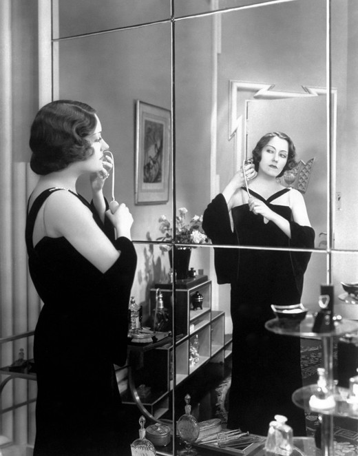 Gloria Swanson indossa Chanel nel film Tonight or Never (1932)