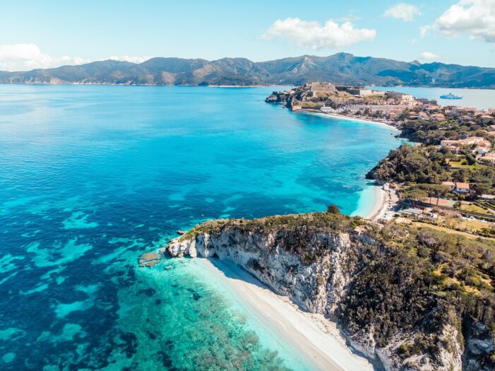 Isola d’Elba traghetti Isola D’Elba: un viaggio tra spiagge, mare e interessanti musei