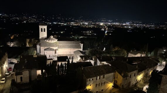 Assisi e il suo Fontebella Palace: l’ospitalità migliore per immergersi nella città d’Arte