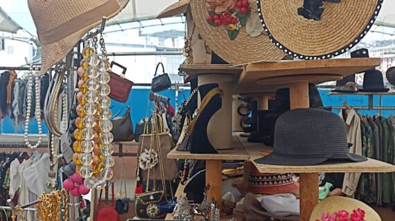 Una domenica al Porto Antico di Genova per il mercato del Vintage