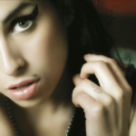 Oggi ricorre il dodicesimo anniversario della morte di Amy Winehouse