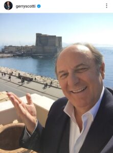 Compleanno Gerry Scotti - Foto Instagram a Napoli