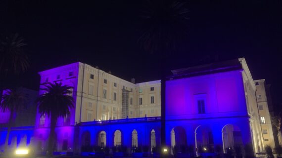 La mostra immersiva di light art Trame di Luce nell’oasi dell’Orto Botanico